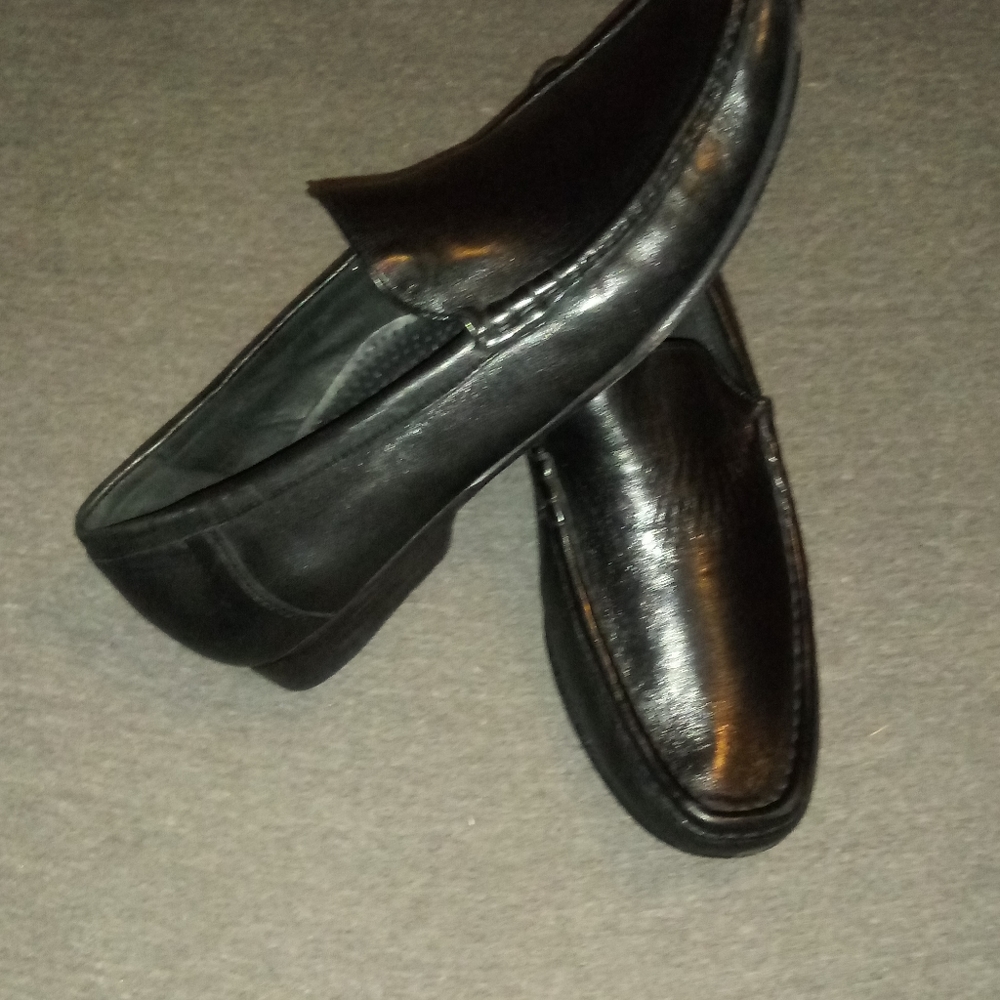 COLE HAAN AUTHENTIC LEATHER SHOES - Picture 4 of 7